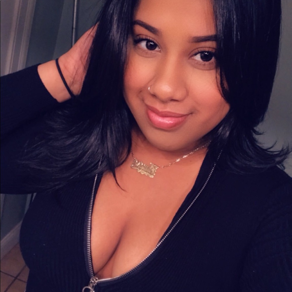 Meet your Posher, Kelly